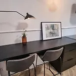 Eleven - Piekary Stary Browar Old Town Apartment